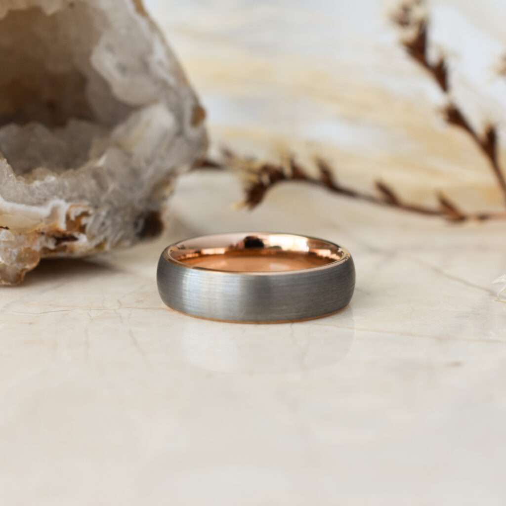 6mm D- shape brushed finish Tungsten ring. Description- Brushed outer with polished Rose gold inner