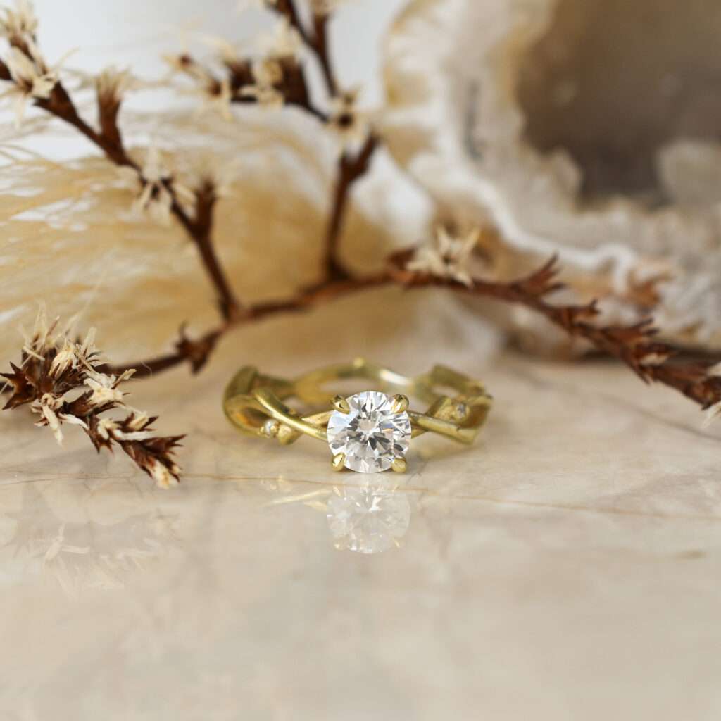 Twig Crown Solitaire Ring | Oval-Cut Diamond Engagement Ring